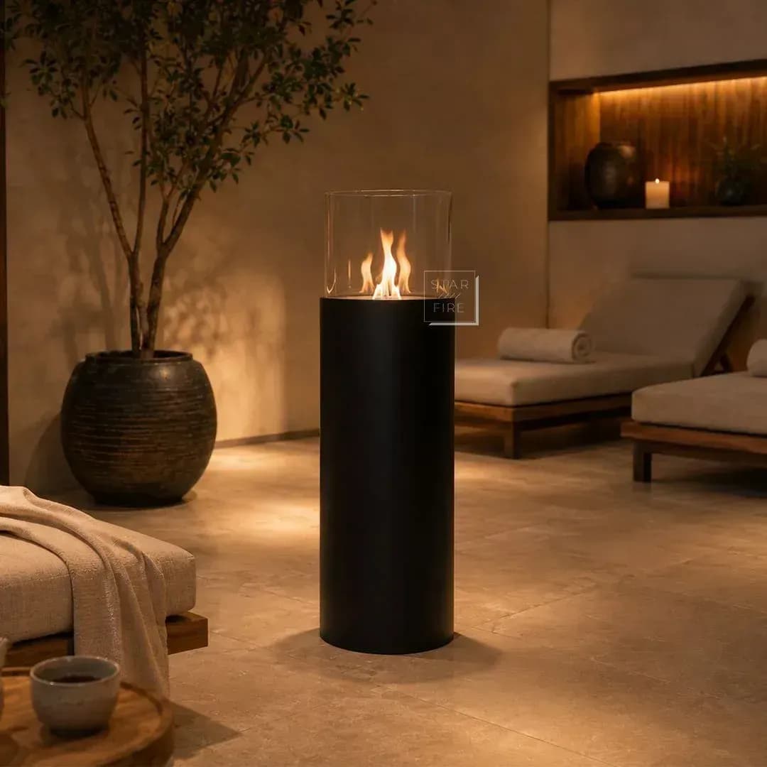 Büyütmek için çift tıklayın Starfire Torch 120 cm yer tipi bioetanol şömine siyah yaşam alanında